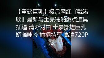 白丝美女吃鸡啪啪 抱着大腿被大鸡吧无套输出 最后口爆 把妹子弄呕心了