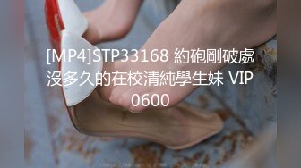 [MP4/ 1.69G] 亚洲水娃三公主激情5P现场，全程露脸情趣内衣深喉大鸡巴，跟两位小哥激情互动轮流抽插