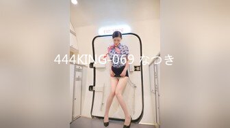 [MP4/ 1.92G] 大神就是牛 约两个漂亮年轻小美女 精致饱满性感白嫩 尽情舔吸揉奶啪啪双飞抽送