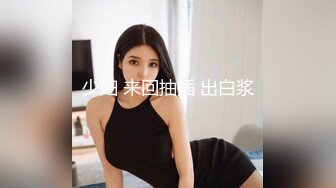 美女疫情在家女仆装自拍