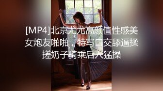 新人模特,摄影师让二人多培养感情 中集