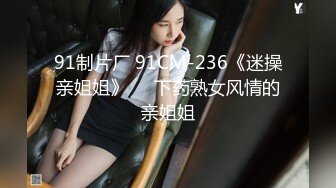 妻子看着丈夫面对他妈的现实性玩偶 - Mister Cox Productions (ph60b3edfdf3a3d)