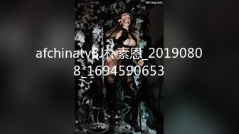 [MP4]极品白嫩清秀美少女这样的装扮一看就想狠狠揉捏玩弄，精致玲珑的嫩嫩身子带着眼镜把玩销魂很操啊