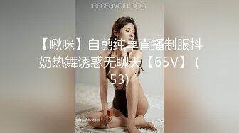 ✅玲珑玉足✅女神黑丝套JJ足交榨精，黑丝撕开洞JJ插进去，超爽湿滑足交爆射在黑丝里，黑丝M腿超性感