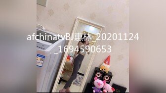 [MP4]STP24503 一上来就这么暴力卖力深喉吃起来，换了好多姿势站炮后入快速抽查，最后后入射到屁股沟里，特写小穴超级干净漂亮 VIP2209